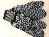 Knitted Trigger Mittens